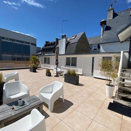 Votre Mini Maison En Plein Coeur Du Centre Ville -Terrasse - Et Parking Prive Sur Place Clos - Draps Et Menage Inclus Concarneau Exterior foto