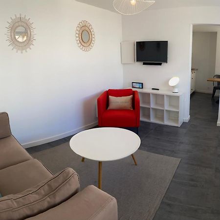 Votre Mini Maison En Plein Coeur Du Centre Ville -Terrasse - Et Parking Prive Sur Place Clos - Draps Et Menage Inclus Concarneau Exterior foto